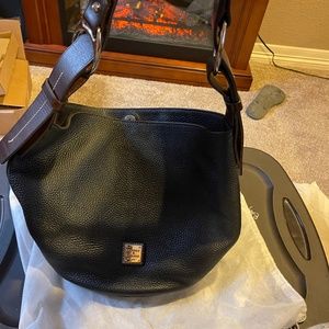 Leather Dooney & Bourke shoulder bag with matching wallet